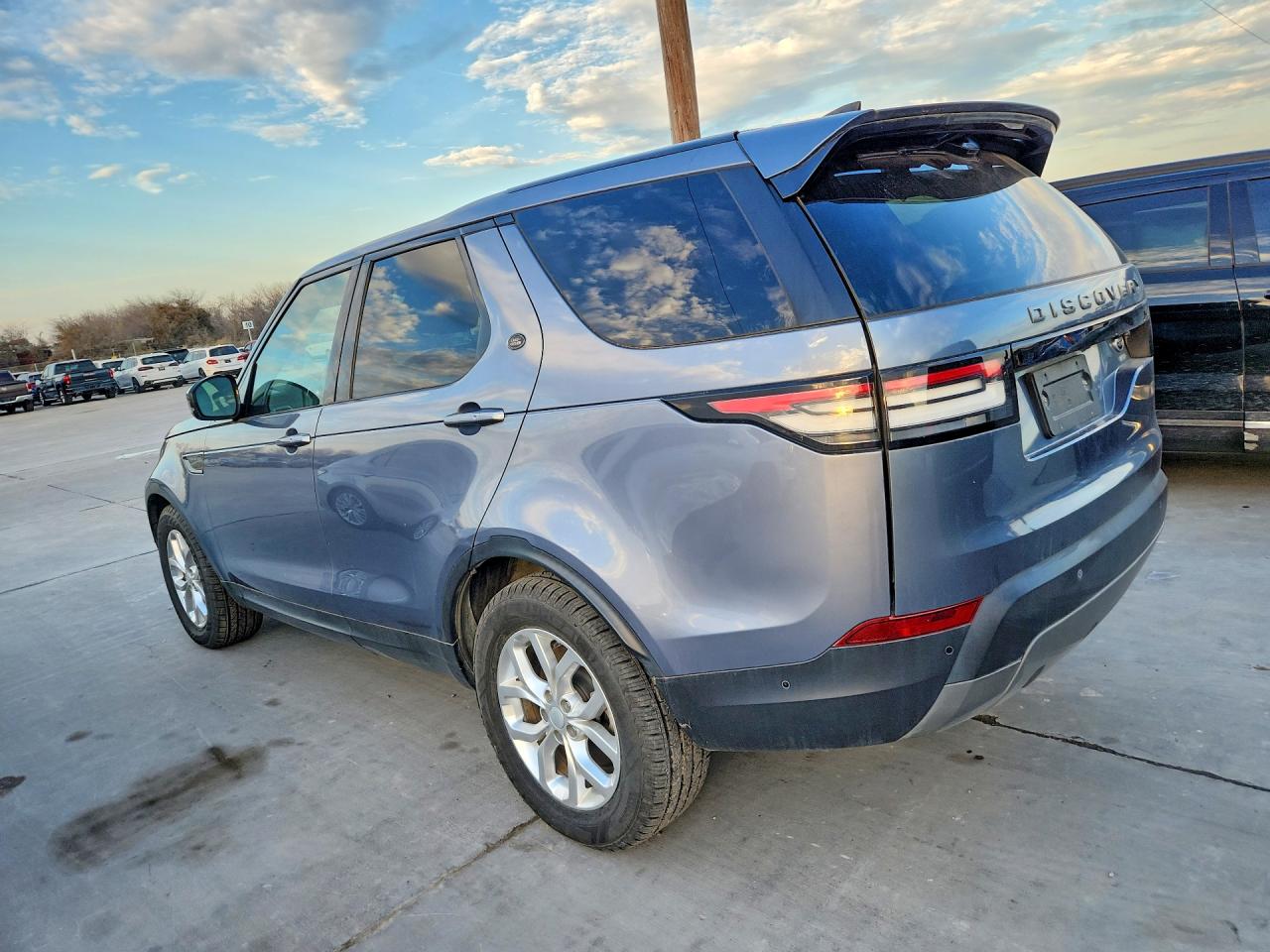 2020 LAND ROVER DISCOVERY