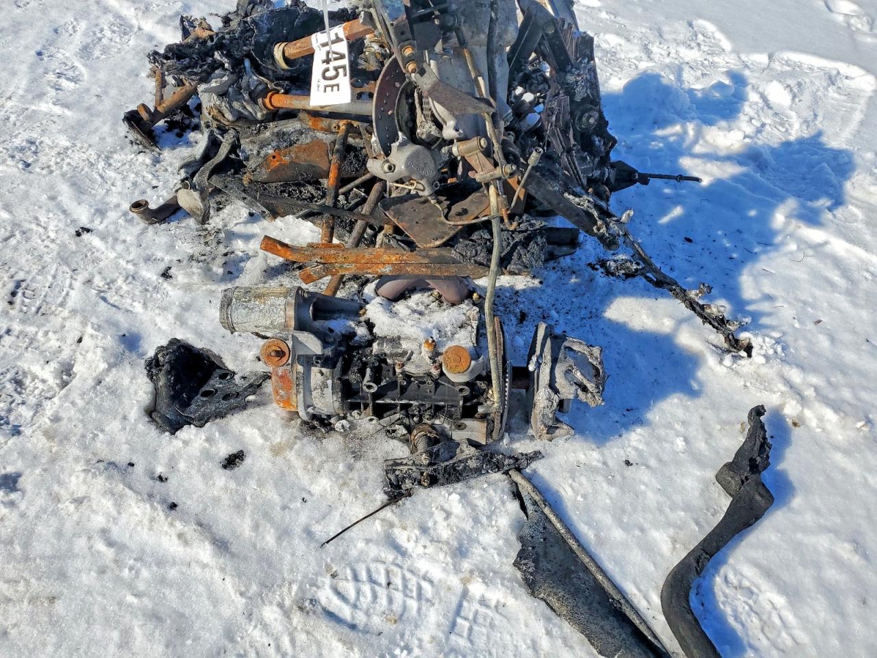2000 ARCC SNOWMOBILE