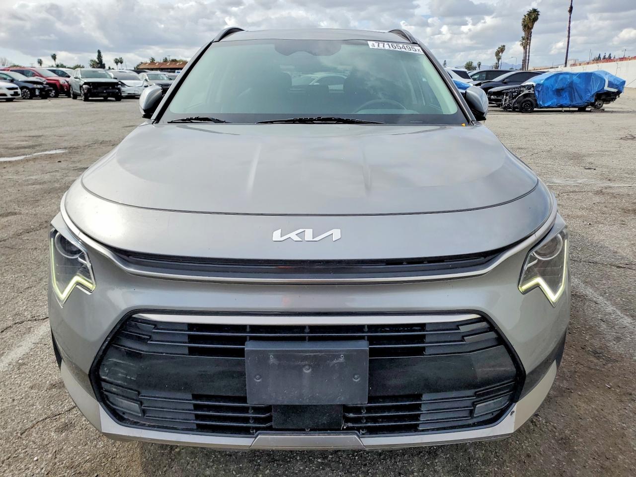 2023 KIA NIRO