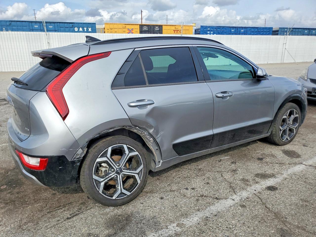 2023 KIA NIRO