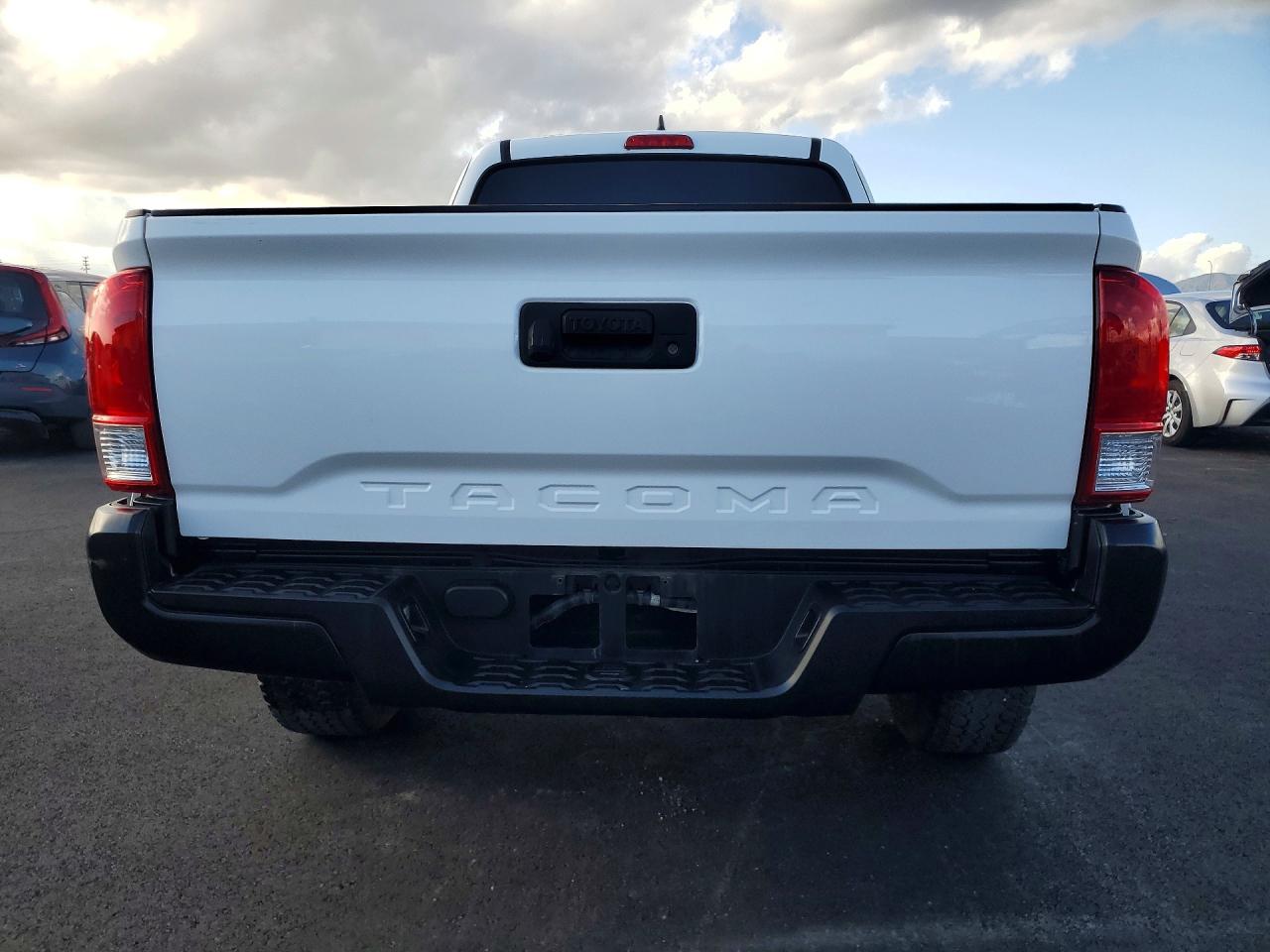 2019 TOYOTA TACOMA