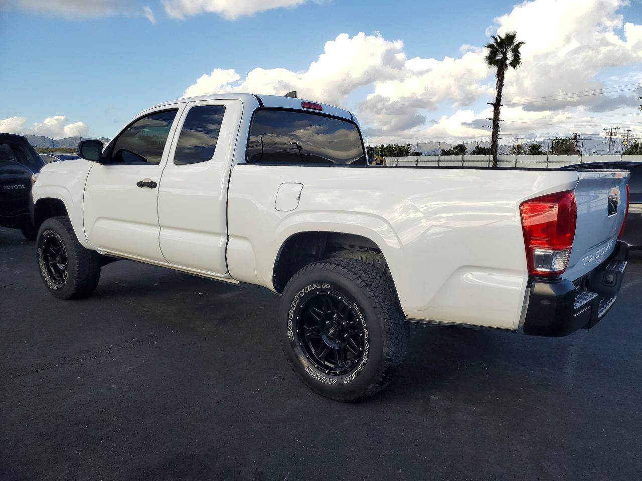2019 TOYOTA TACOMA