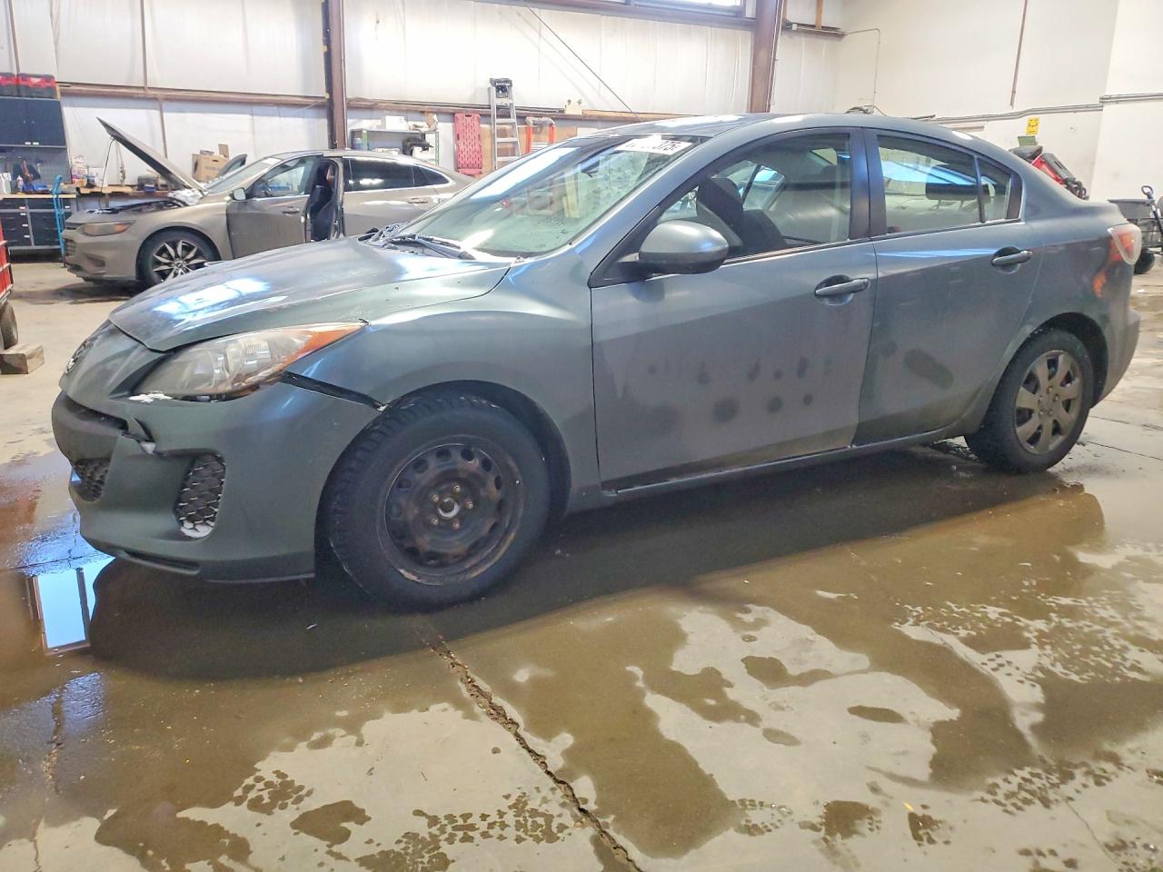 2013 MAZDA 3