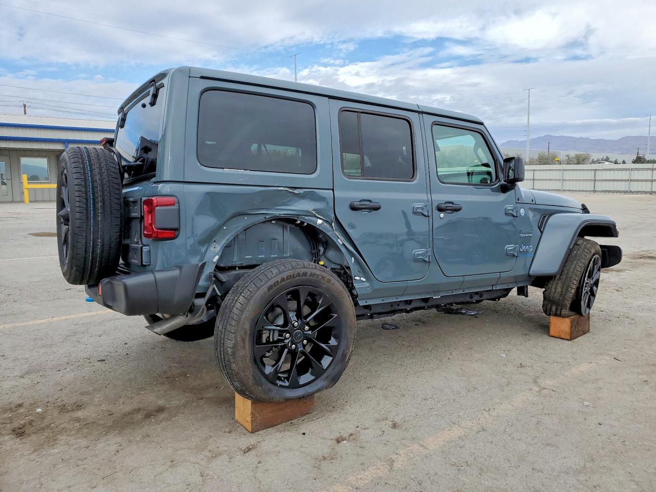 2024 JEEP WRANGLER