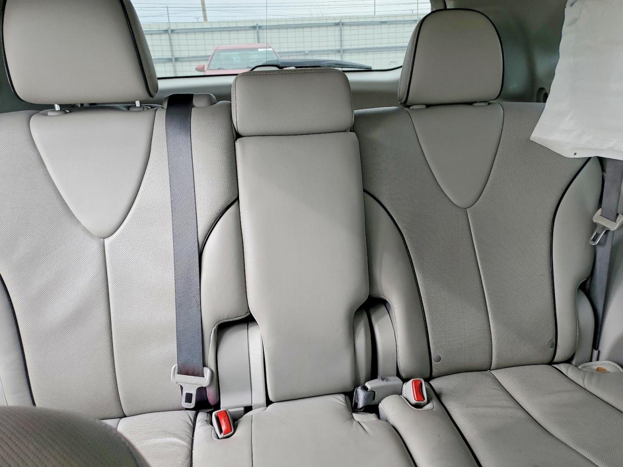 2015 TOYOTA VENZA
