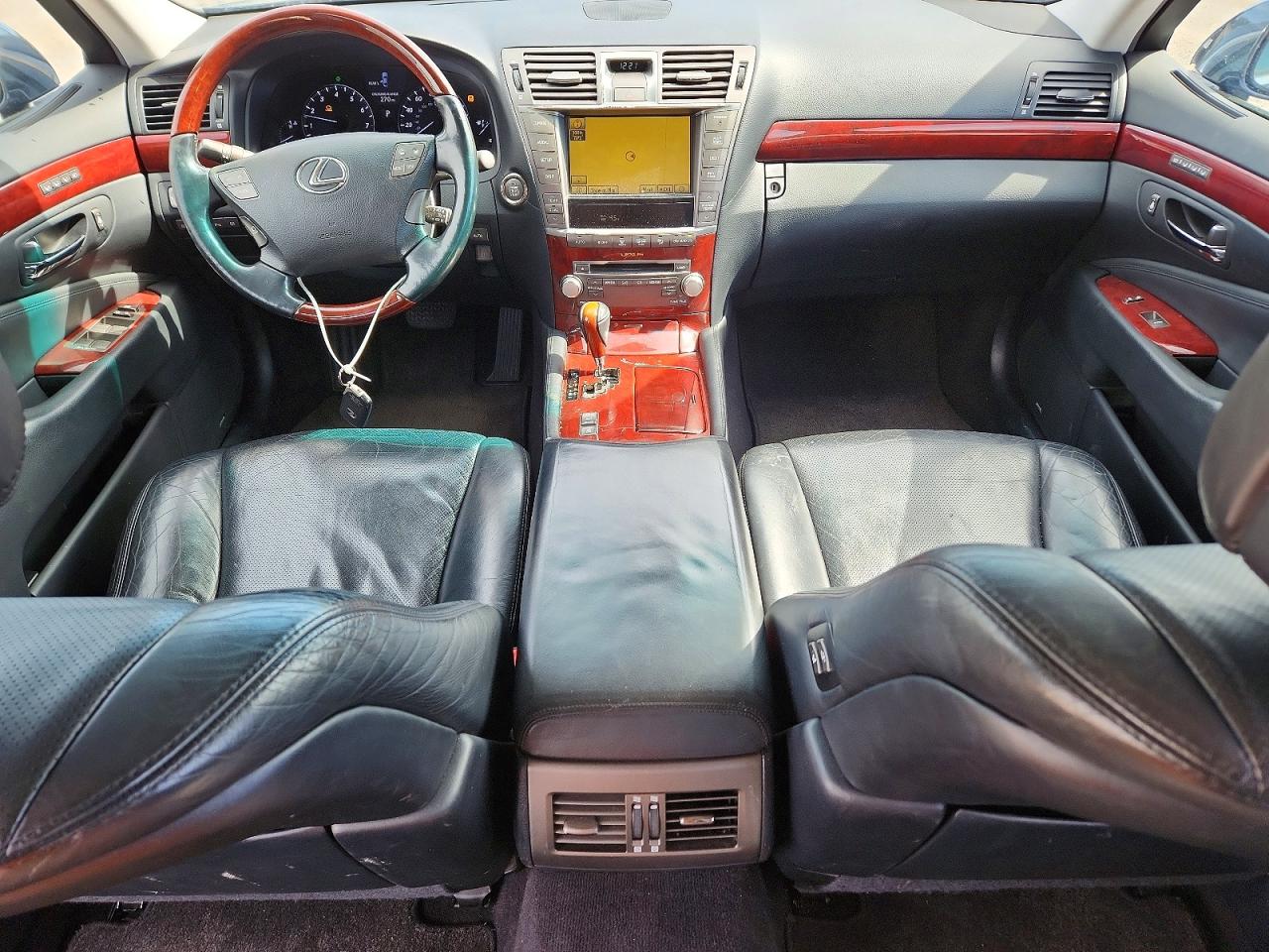 2010 LEXUS LS460