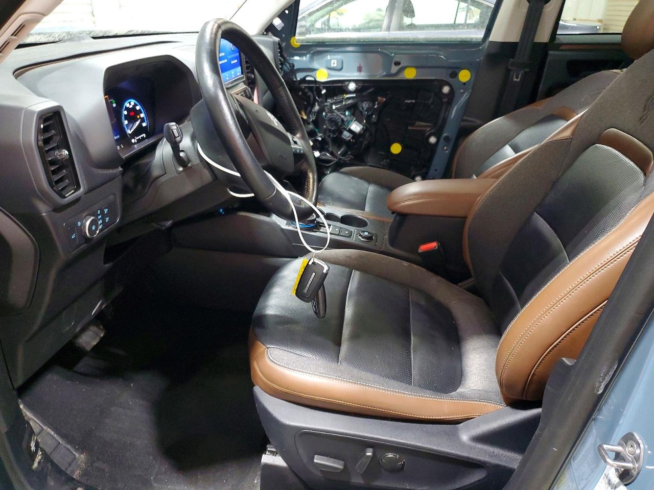 2021 FORD BRONCO