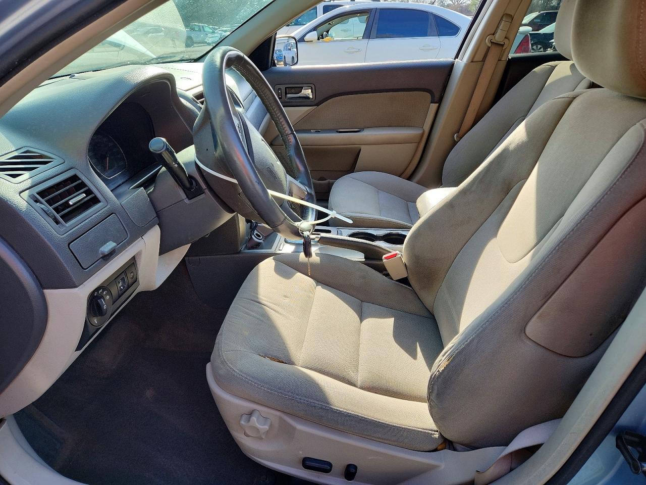 2010 FORD FUSION