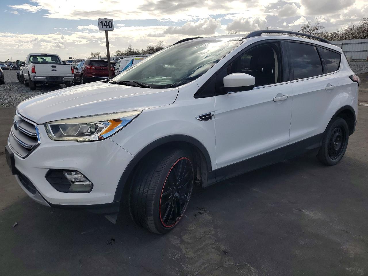 2018 FORD ESCAPE