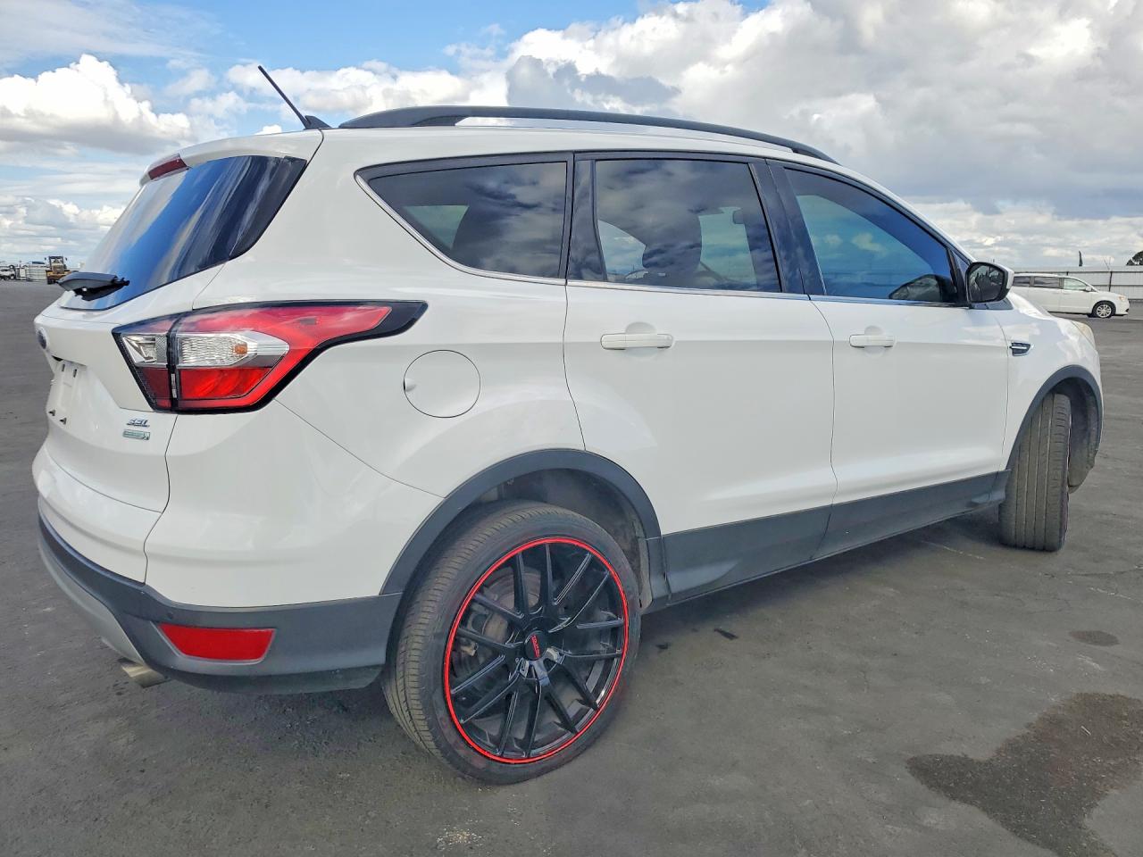 2018 FORD ESCAPE