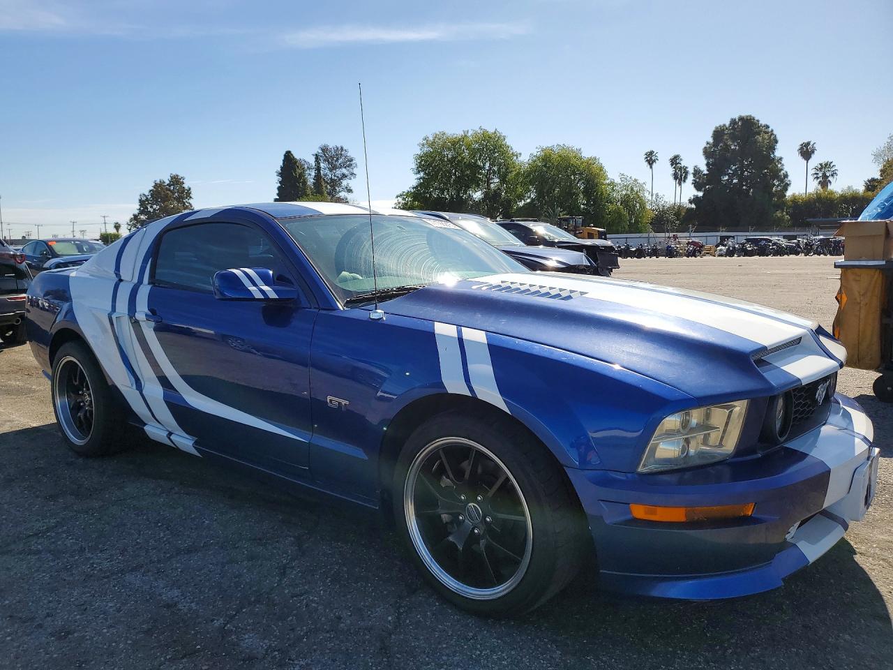 2006 FORD MUSTANG