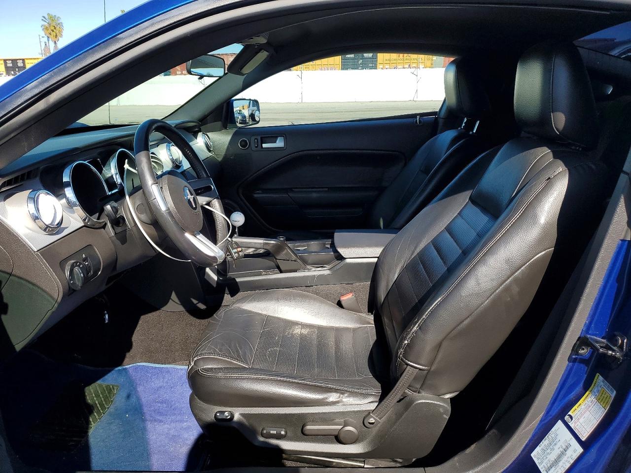2006 FORD MUSTANG