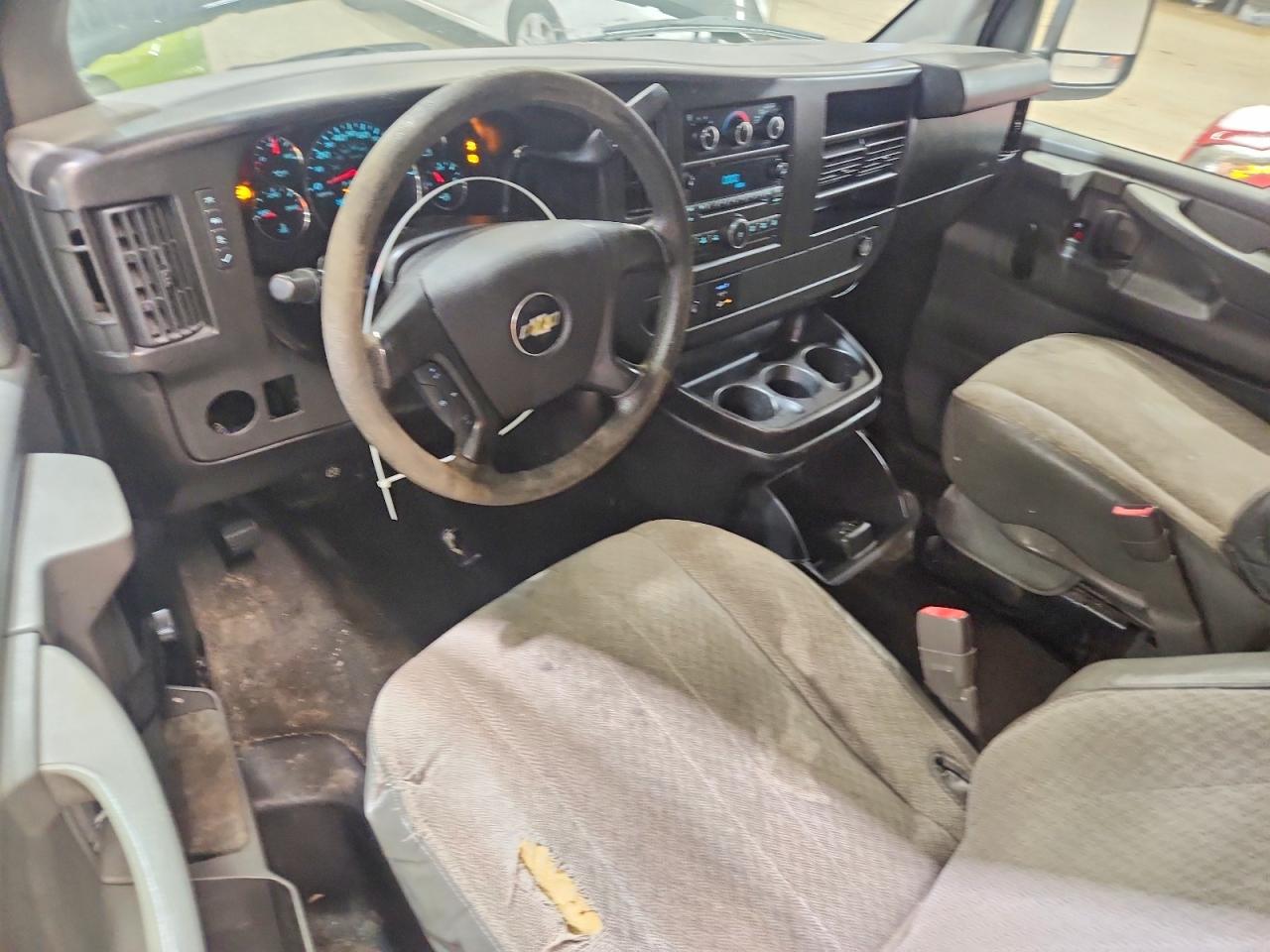 2013 CHEVROLET EXPRESS