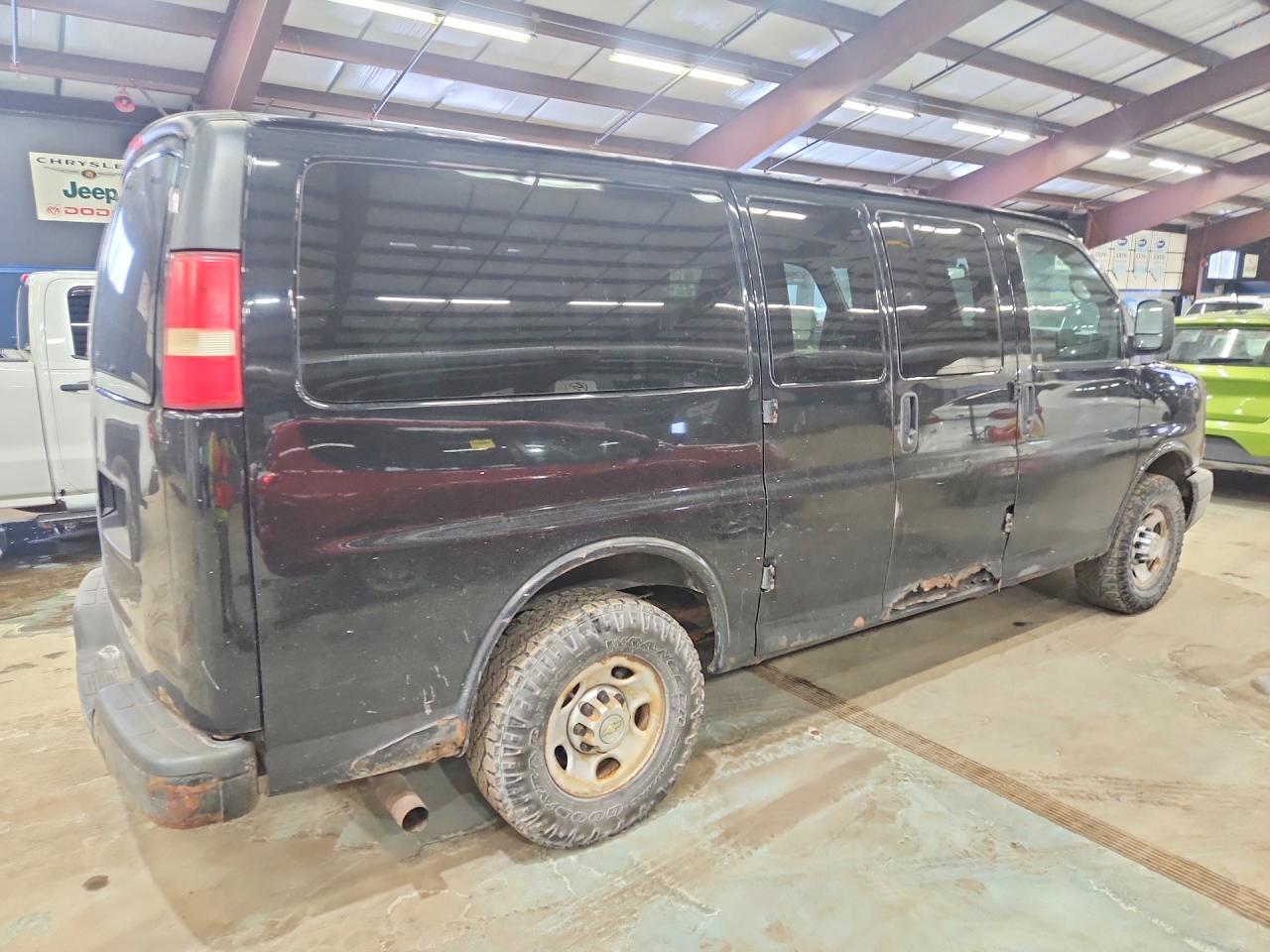 2013 CHEVROLET EXPRESS
