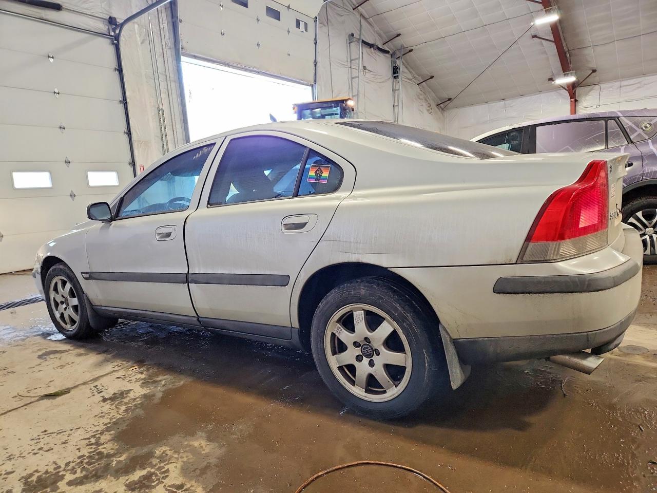 2004 VOLVO S60