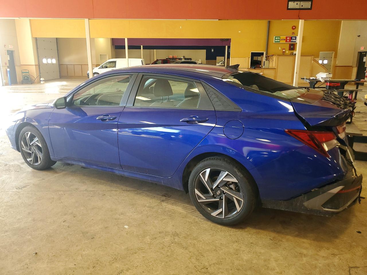 2025 HYUNDAI ELANTRA