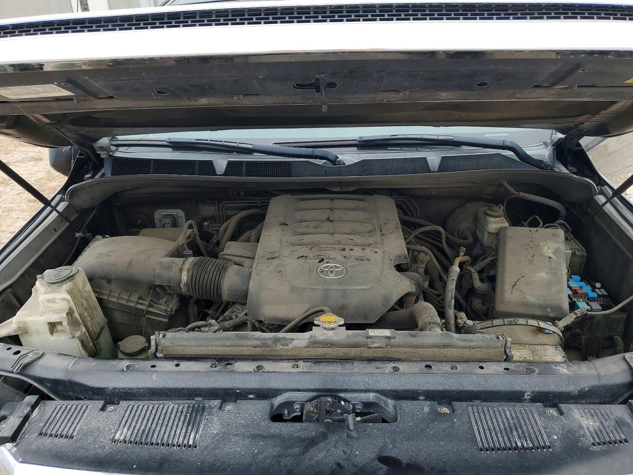 2016 TOYOTA TUNDRA
