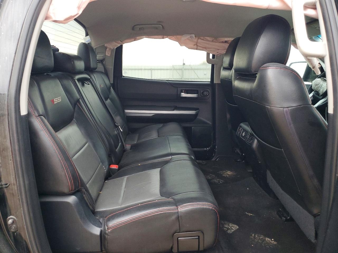 2016 TOYOTA TUNDRA
