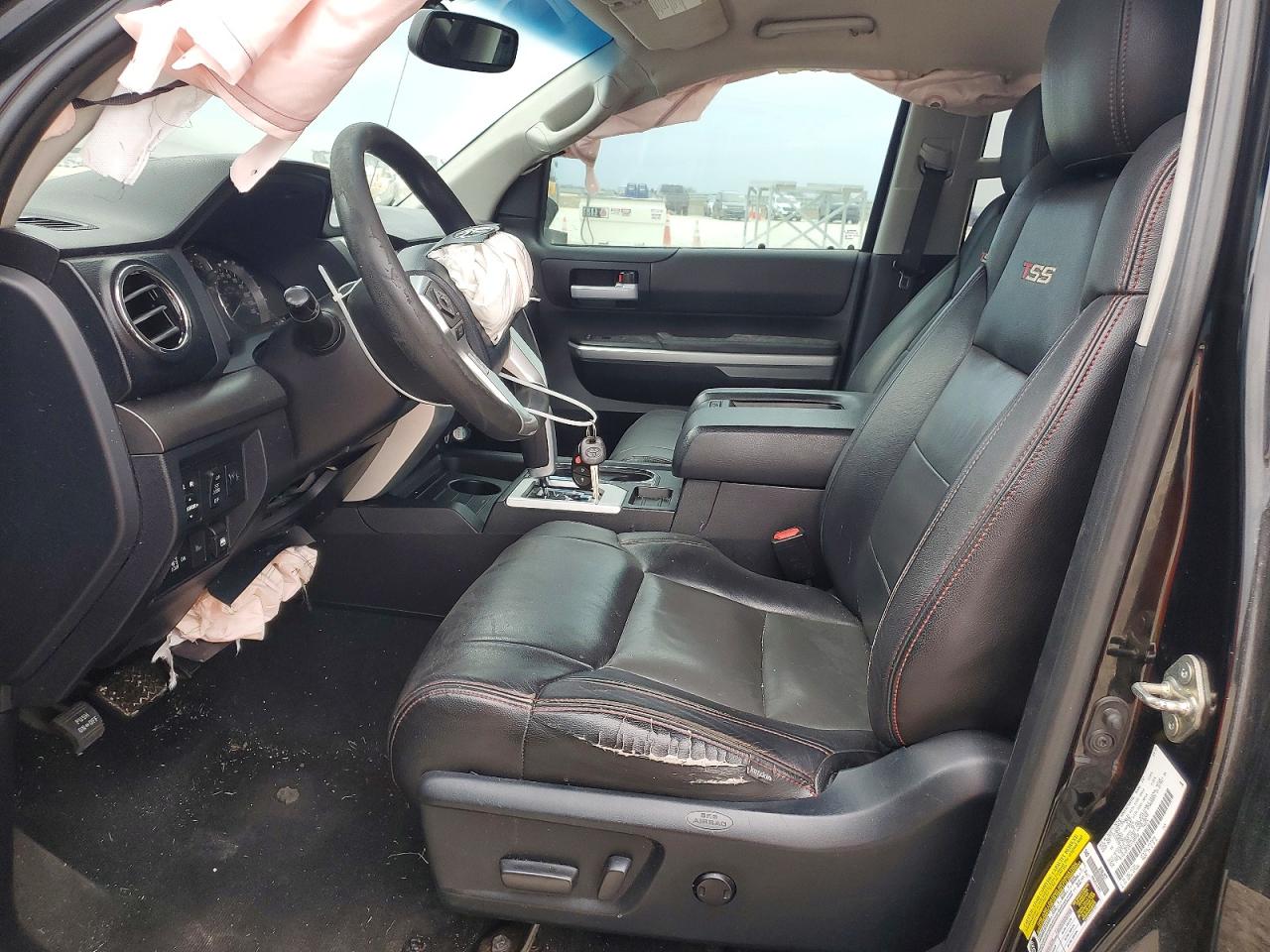 2016 TOYOTA TUNDRA