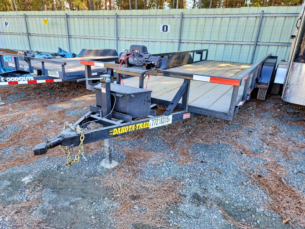 2025 DAKO TRAILER