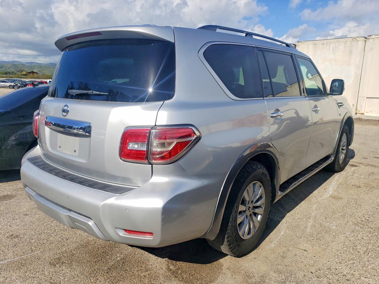 2017 NISSAN ARMADA