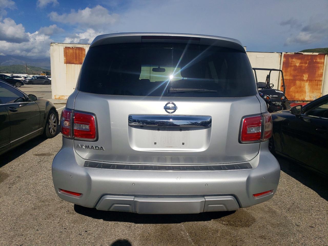 2017 NISSAN ARMADA