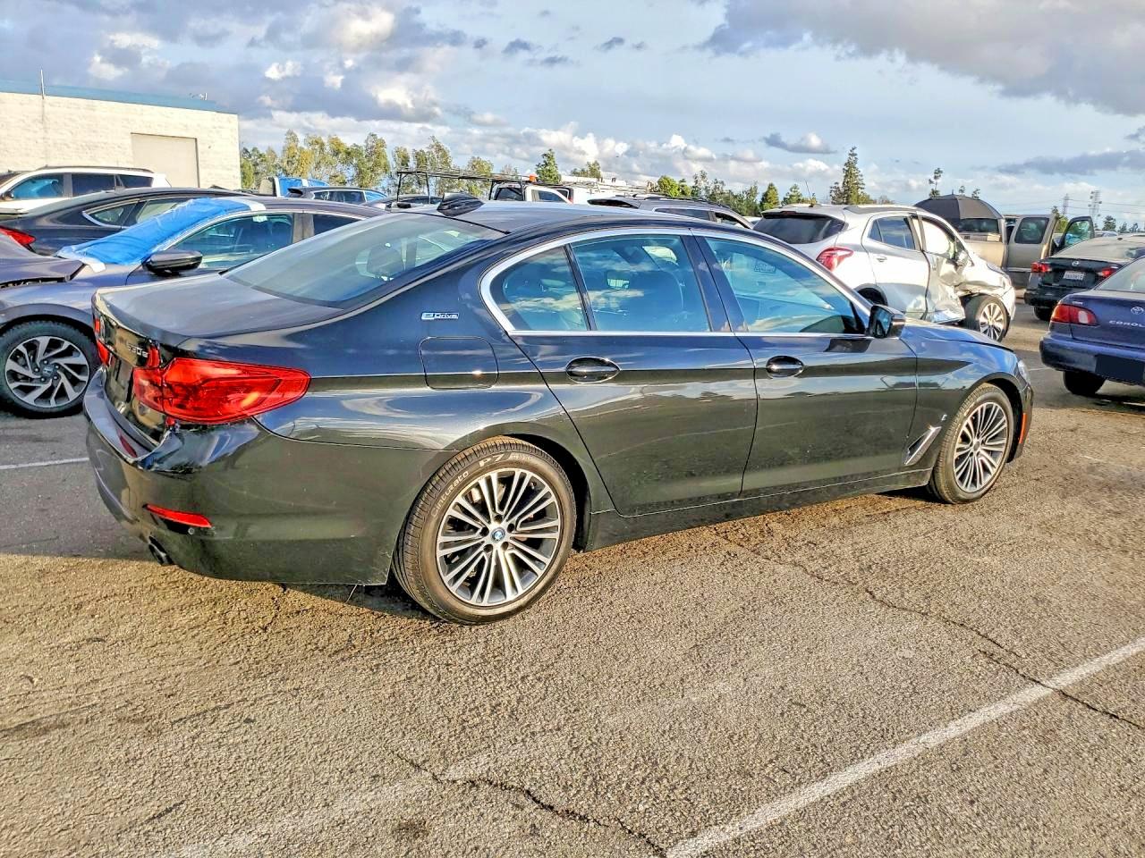 2019 BMW 5 SERIES
