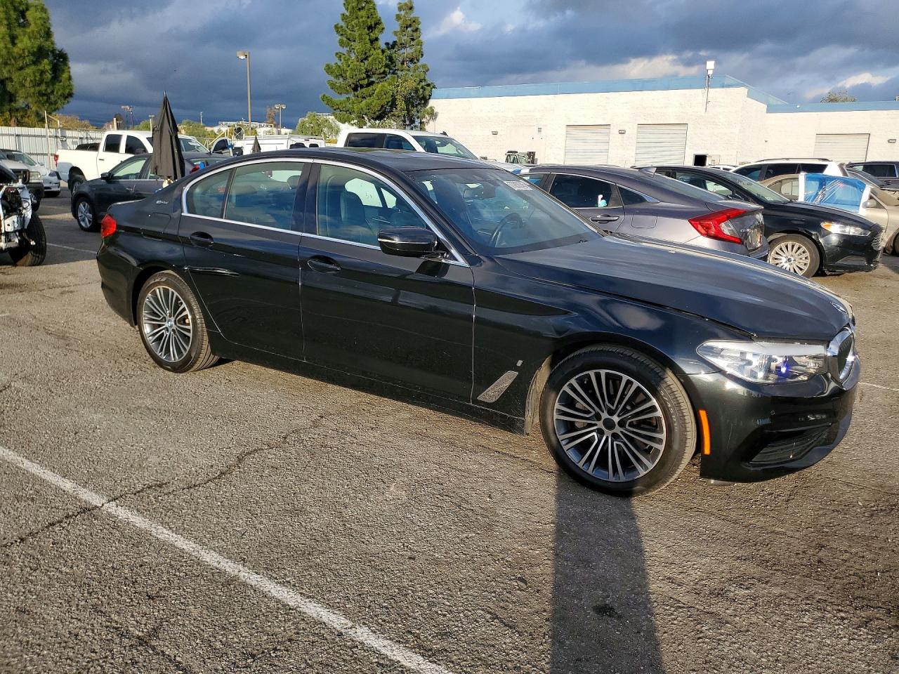 2019 BMW 5 SERIES