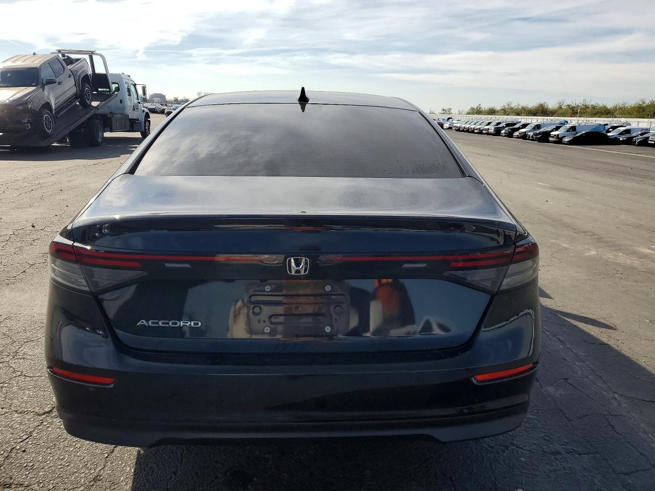 2025 HONDA ACCORD