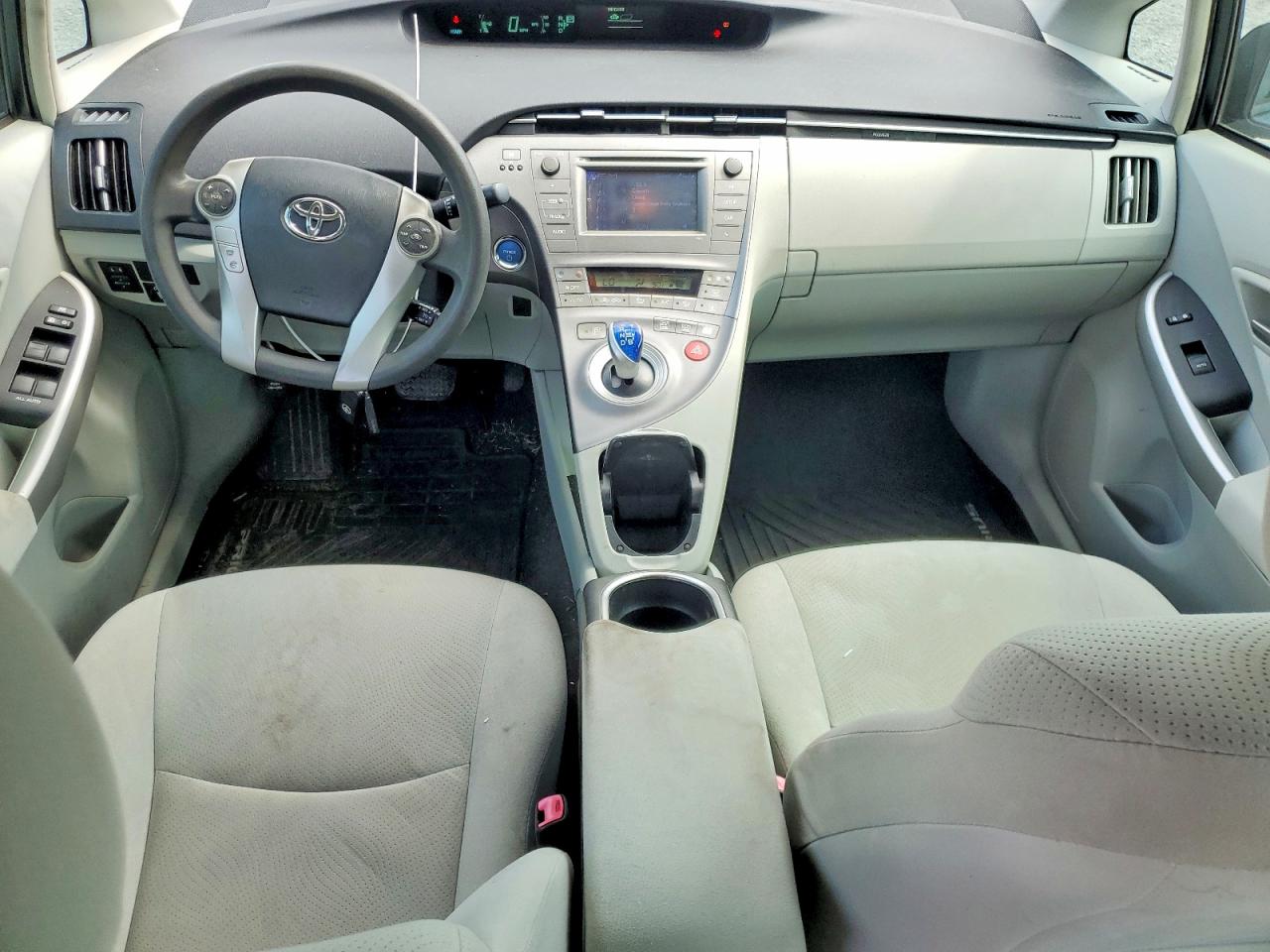 2013 TOYOTA PRIUS