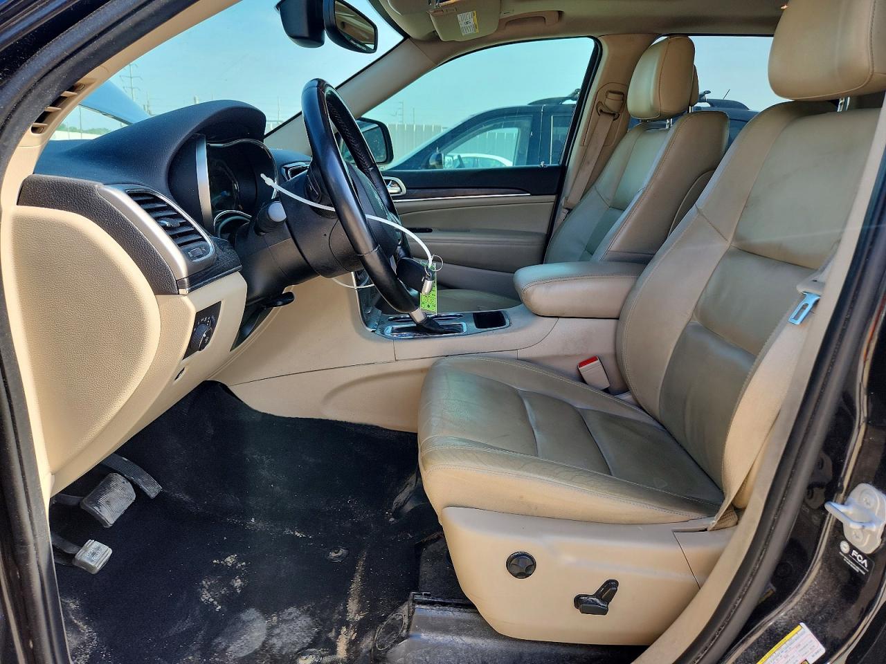 2022 JEEP CHEROKEE