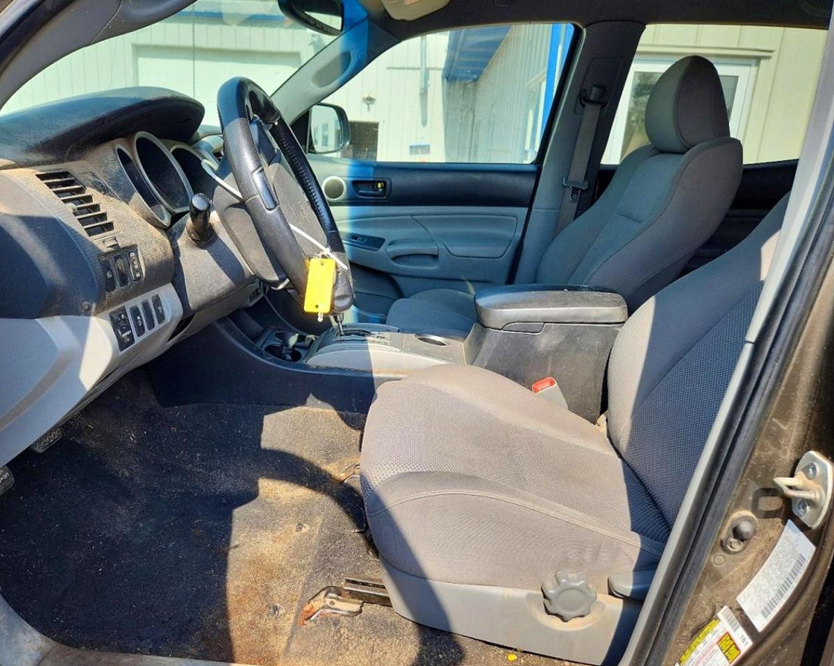 2012 TOYOTA TACOMA