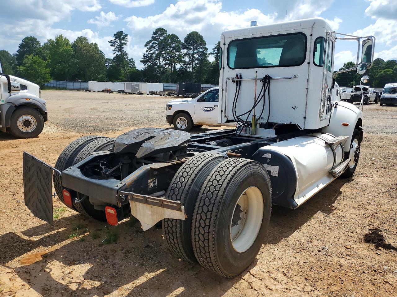 2016 PETERBILT ALL OTHER