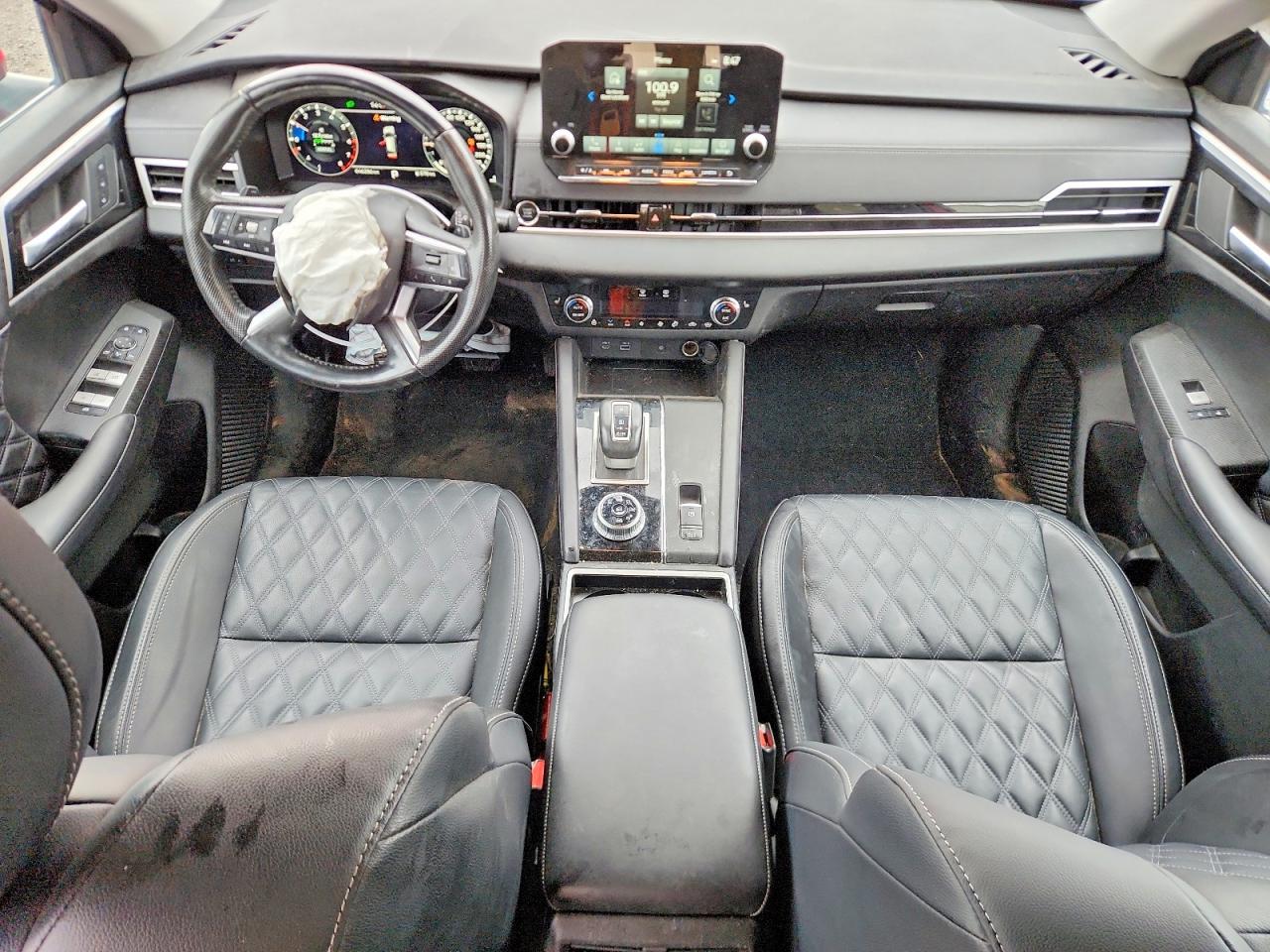 2024 MITSUBISHI OUTLANDER