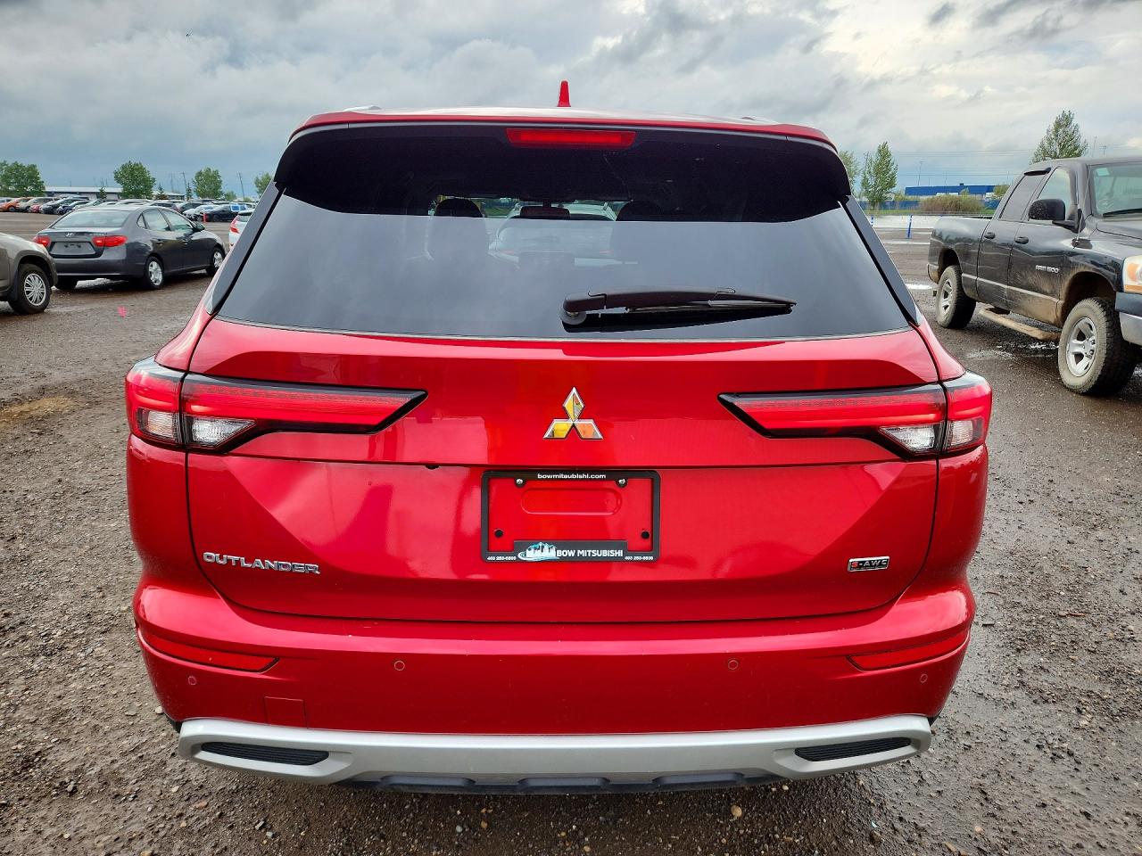 2024 MITSUBISHI OUTLANDER