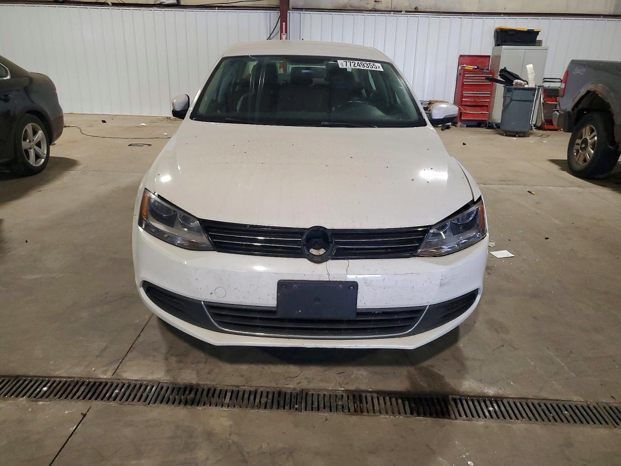 2014 VOLKSWAGEN JETTA