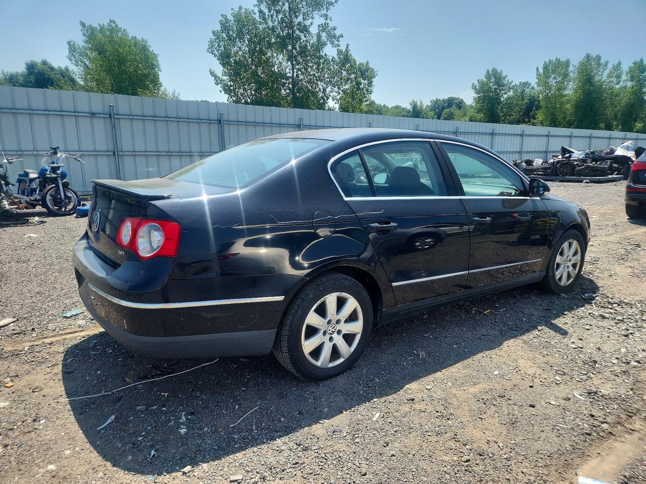 2008 VOLKSWAGEN PASSAT