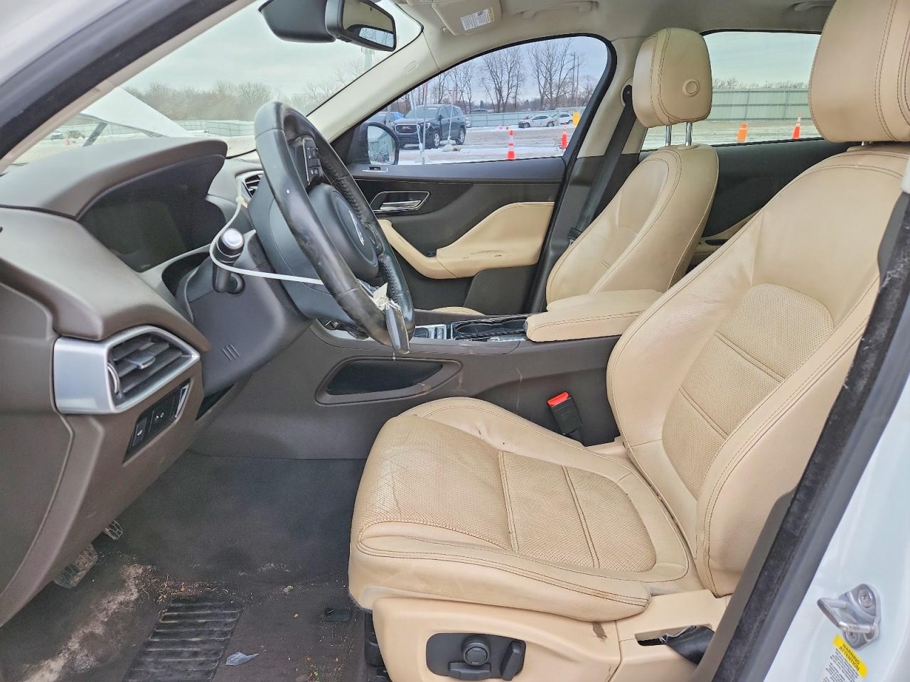 2017 JAGUAR F-PACE