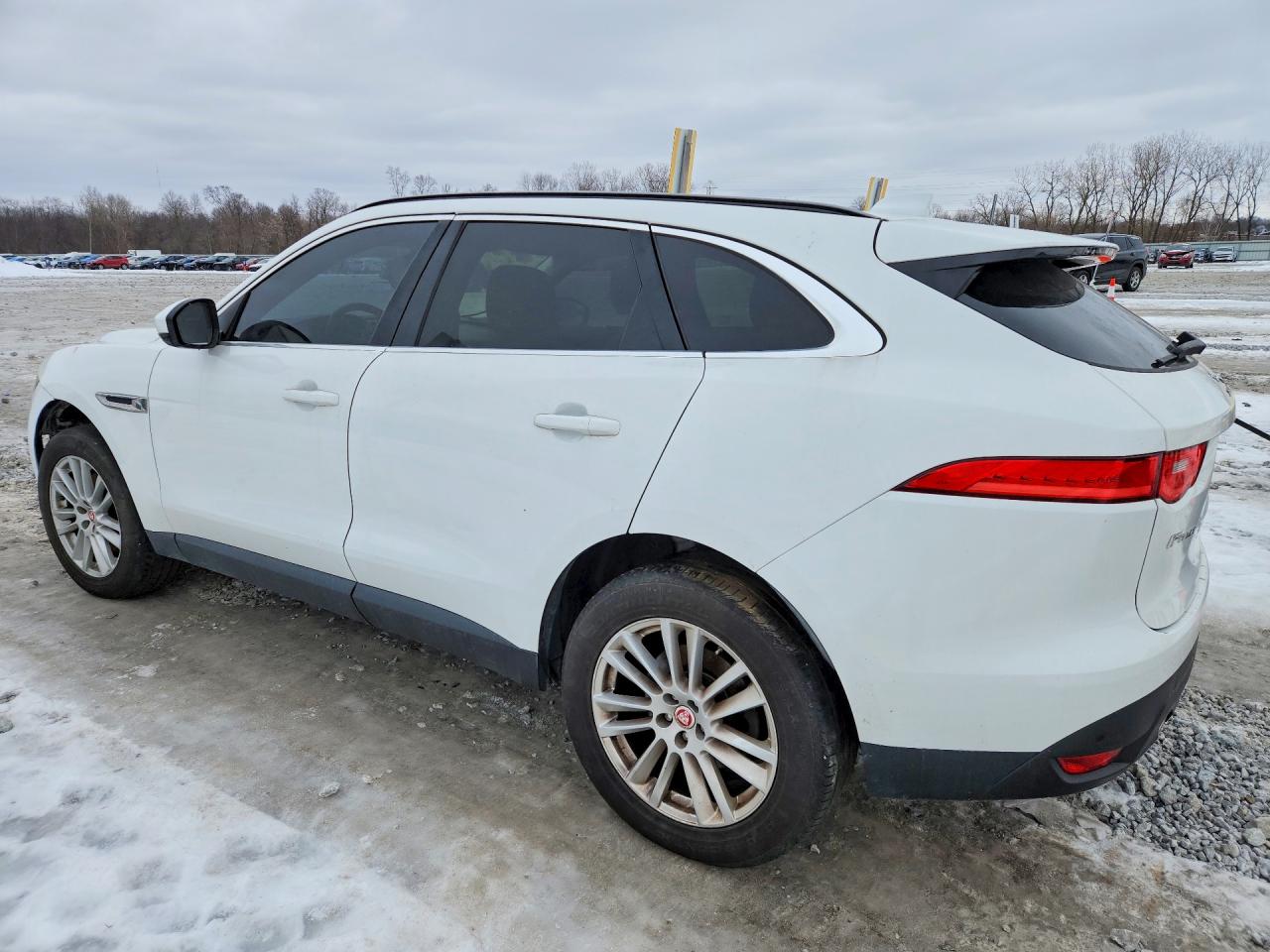 2017 JAGUAR F-PACE