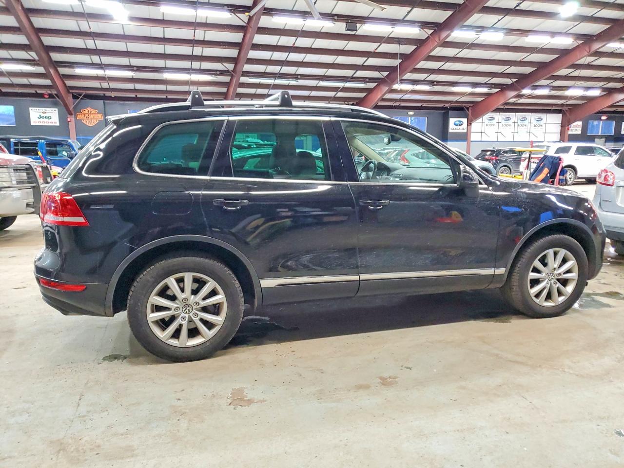 2013 VOLKSWAGEN TOUAREG