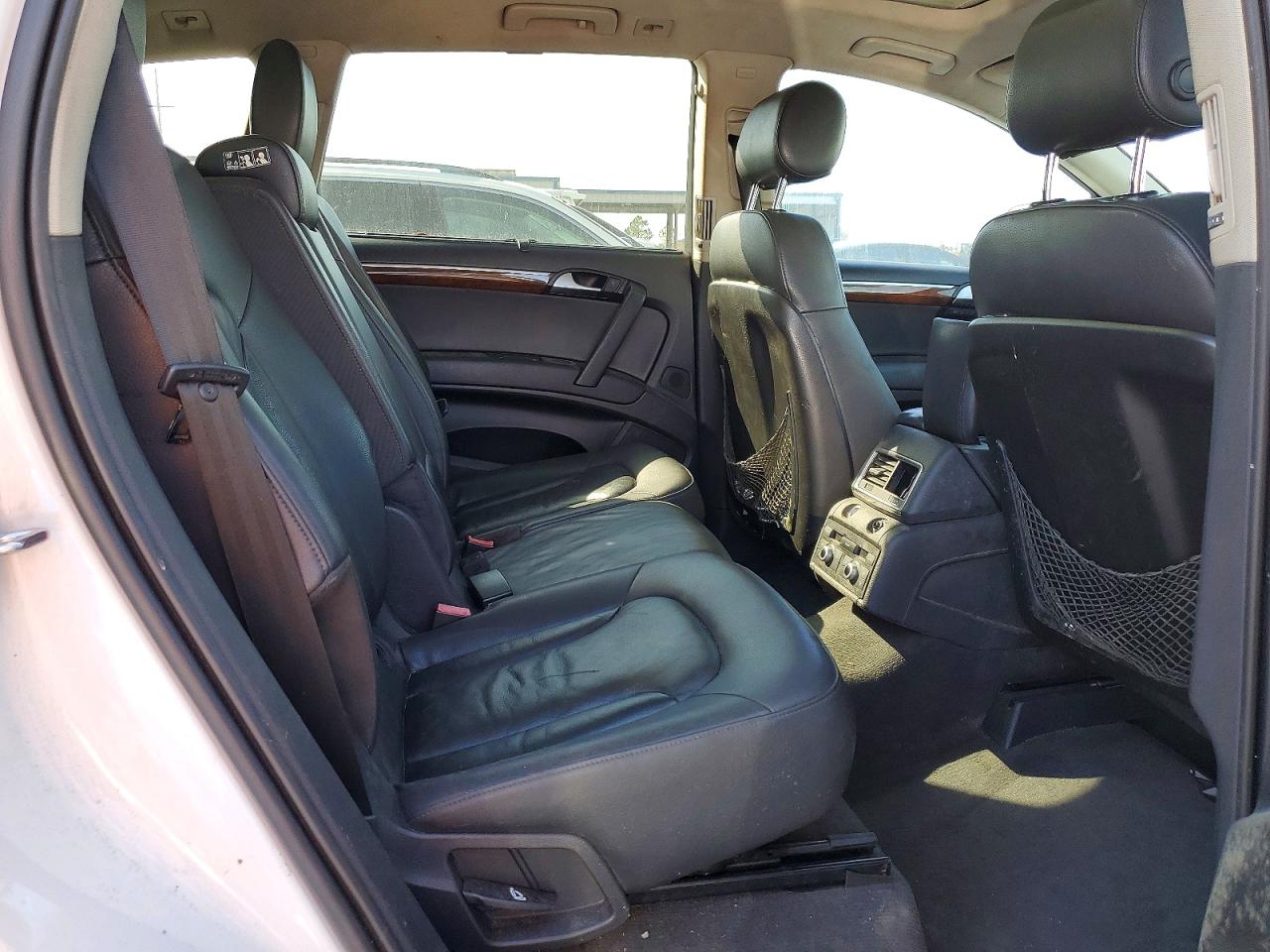 2015 AUDI Q7