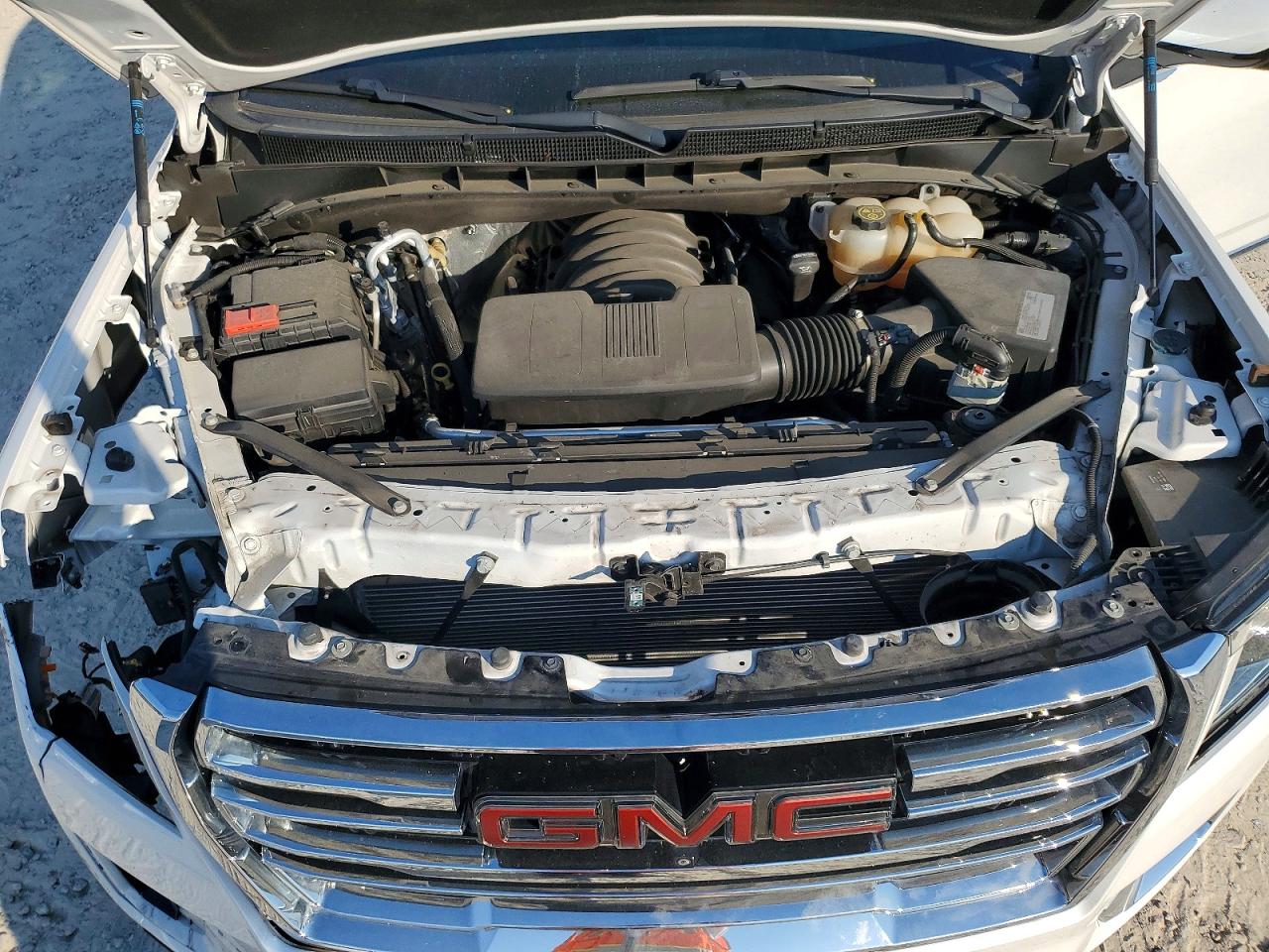 2021 GMC YUKON