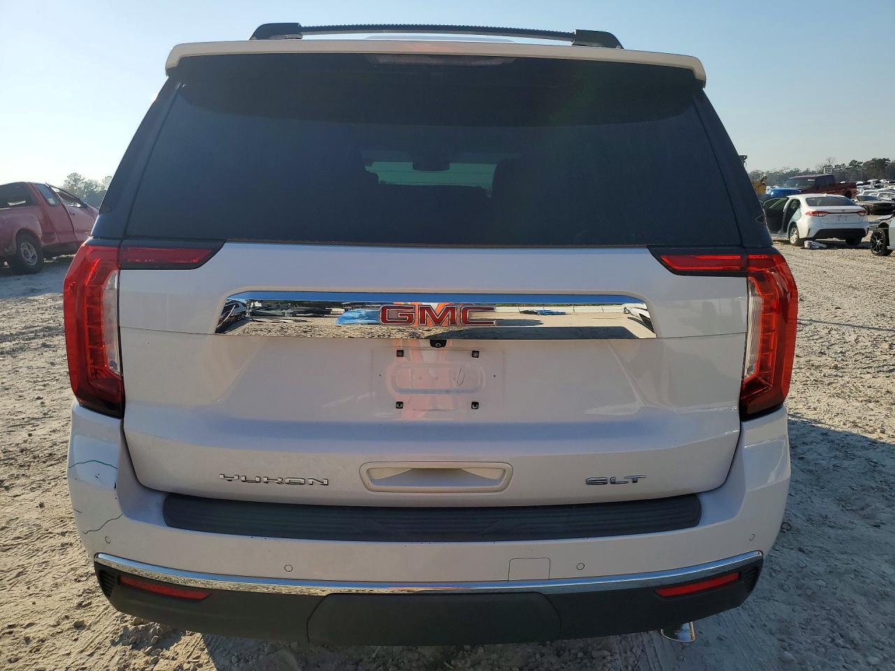 2021 GMC YUKON