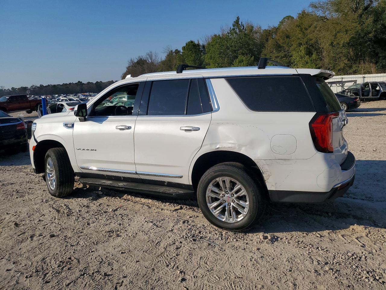 2021 GMC YUKON