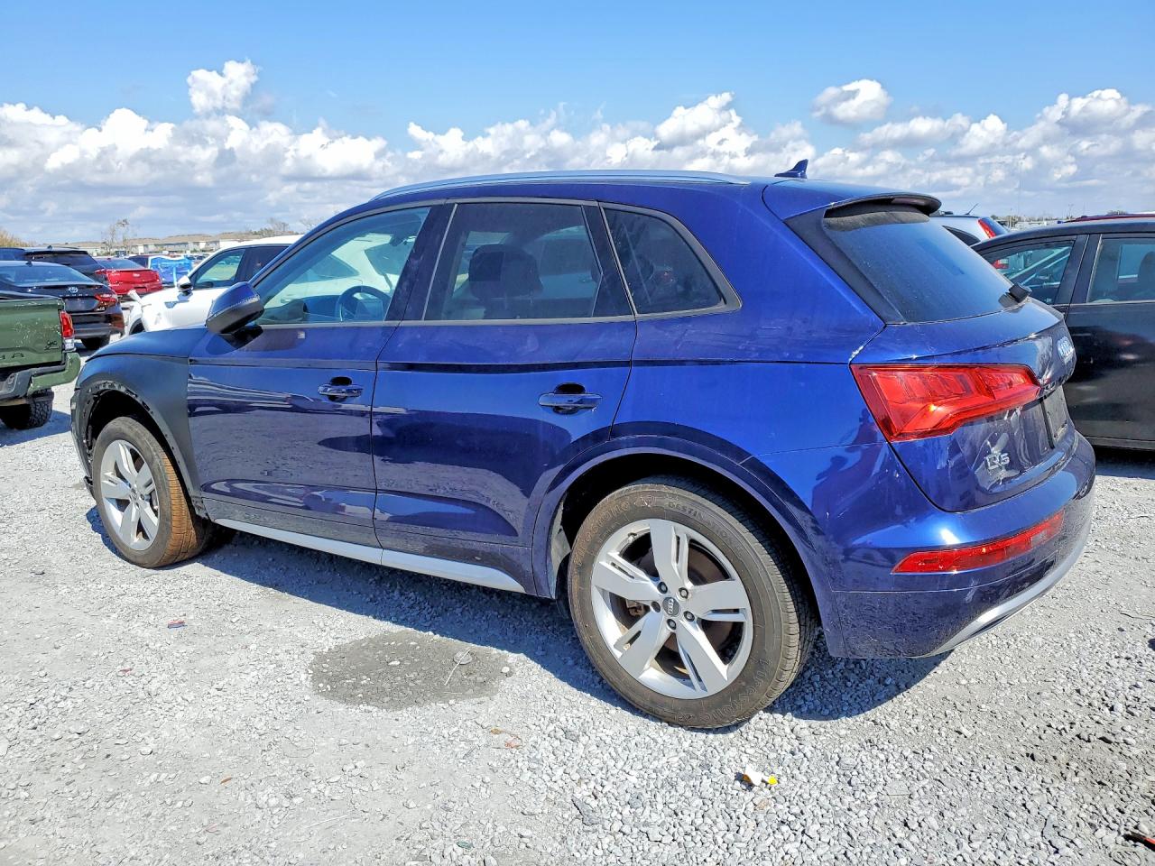 2018 AUDI Q5