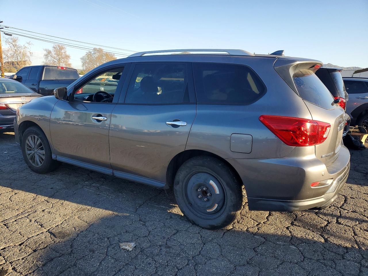 2020 NISSAN PATHFINDER