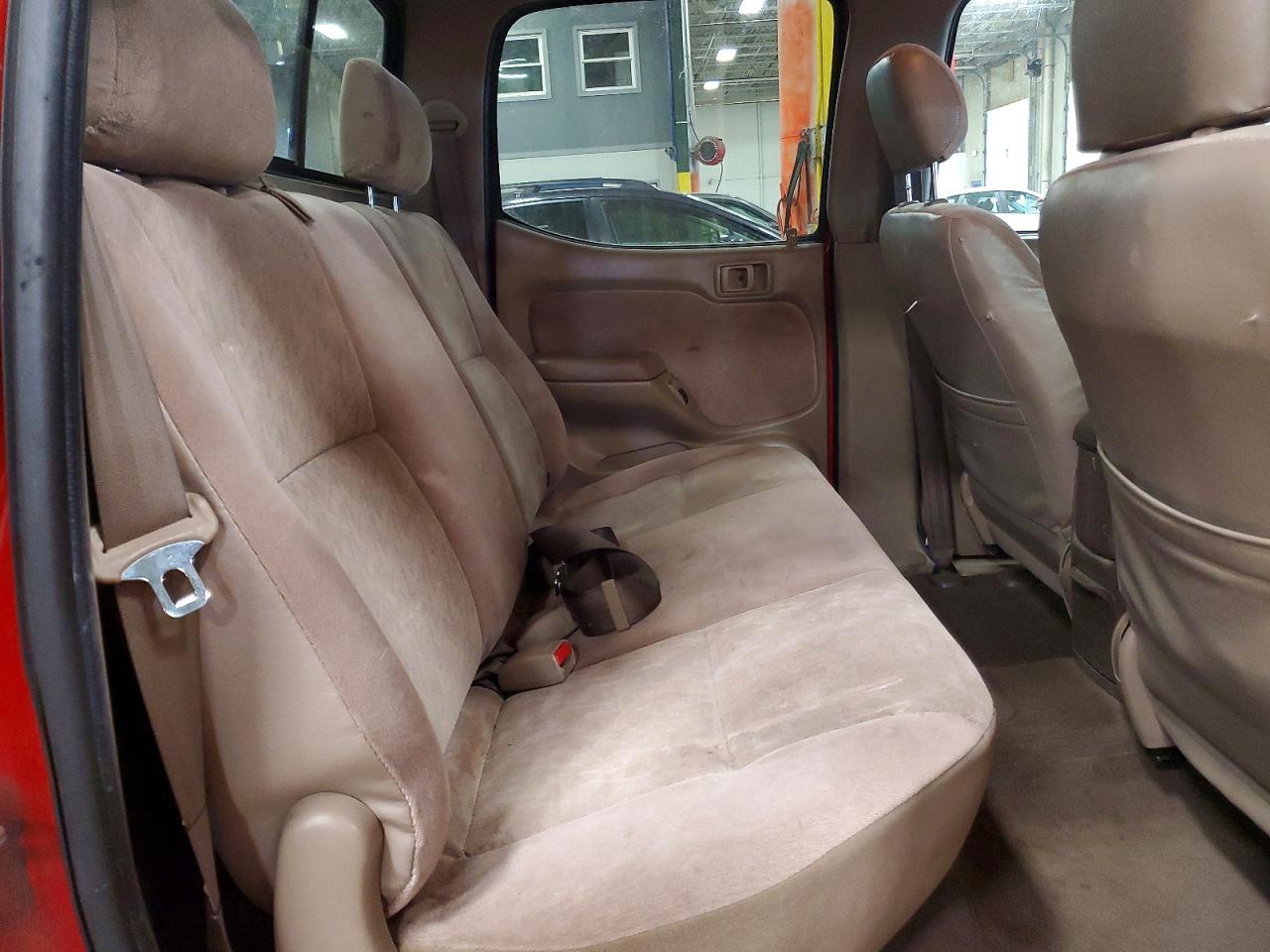2004 TOYOTA TACOMA
