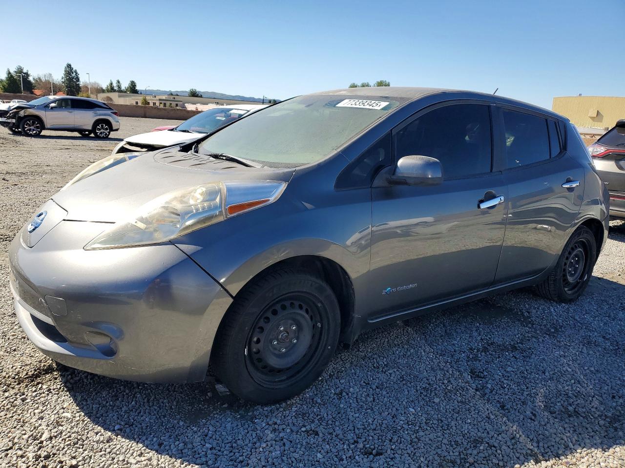 2016 NISSAN LEAF
