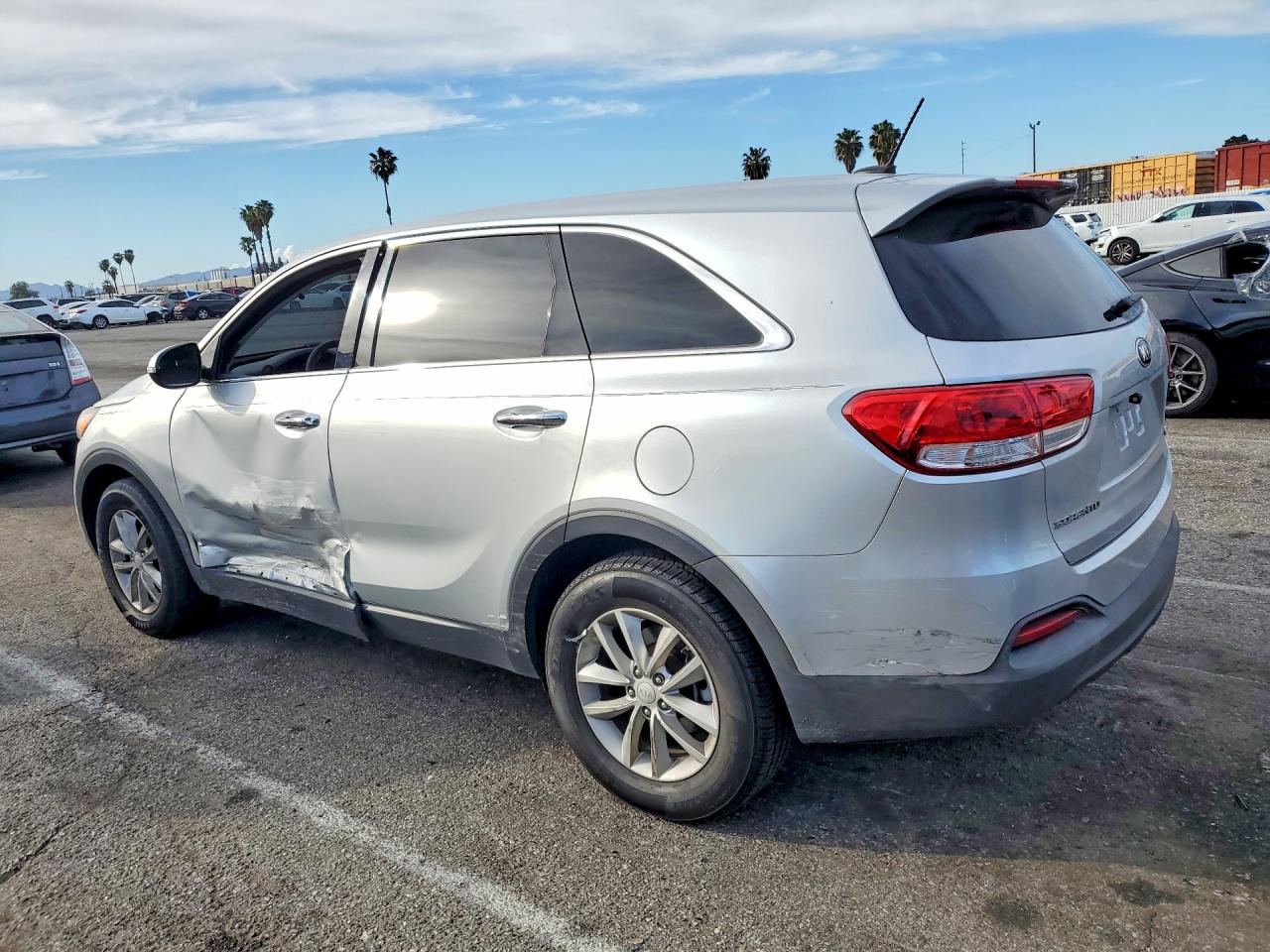 2016 KIA SORENTO