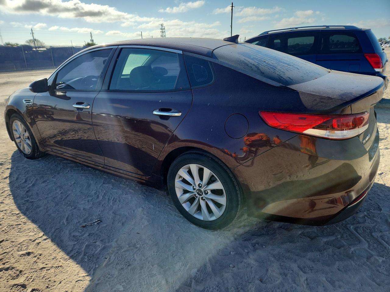 2017 KIA OPTIMA